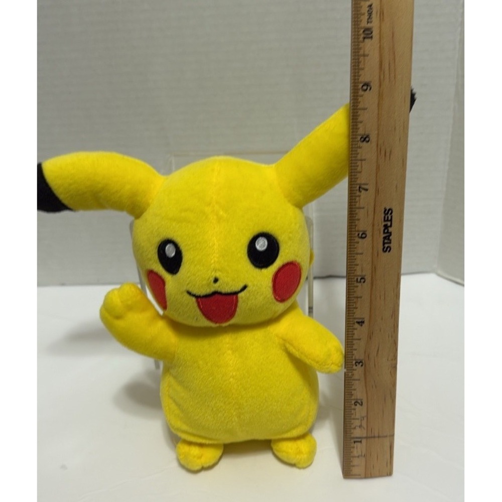Pokemon Pikachu Plush Doll Stuffed Animal Toy Collectible 9" Excellent